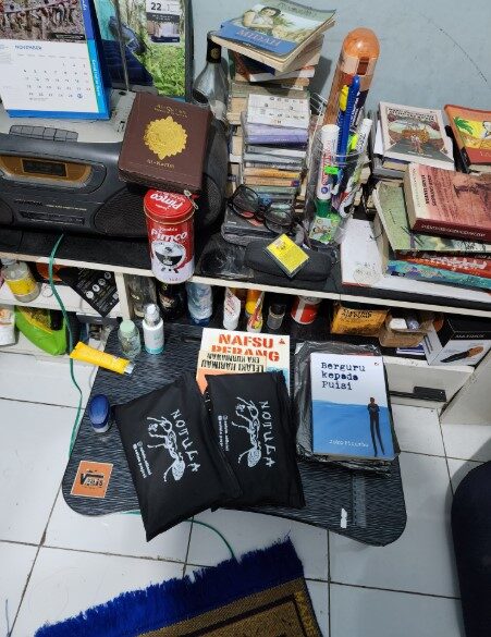 Setiap tanggal 23 April, dunia memperingati Hari Buku Sedunia sebagai bentuk apresiasi terhadap pentingnya membaca, buku, serta hak cipta para penulis. (HARIANRAKYAT.CO)